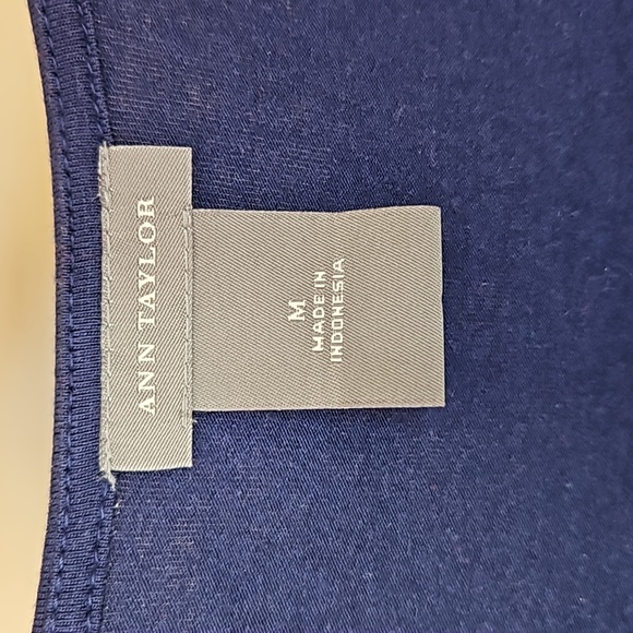 Ann Taylor 3/4 Sleeve Top - Picture 3 of 5